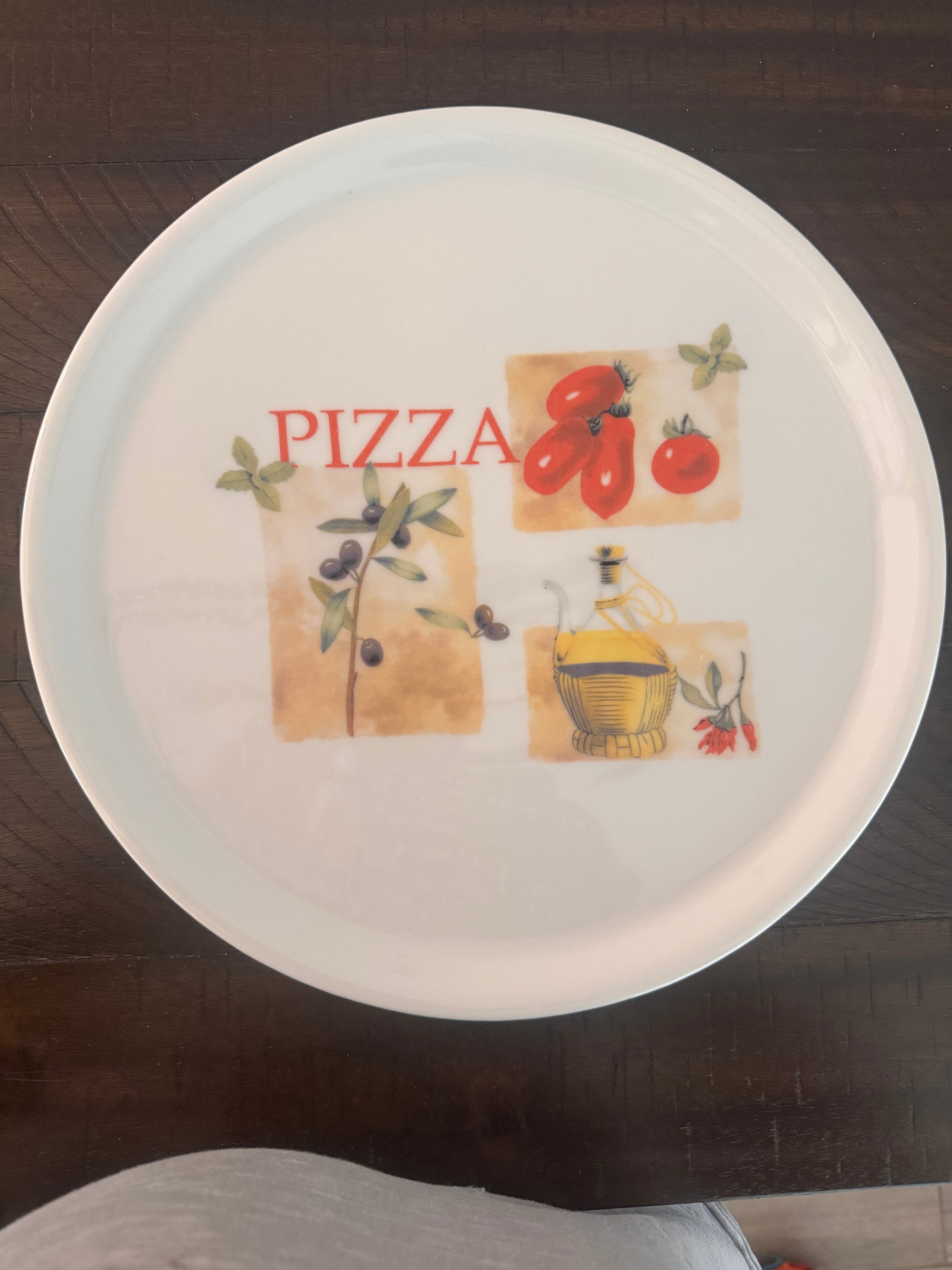 Italian pizza plate