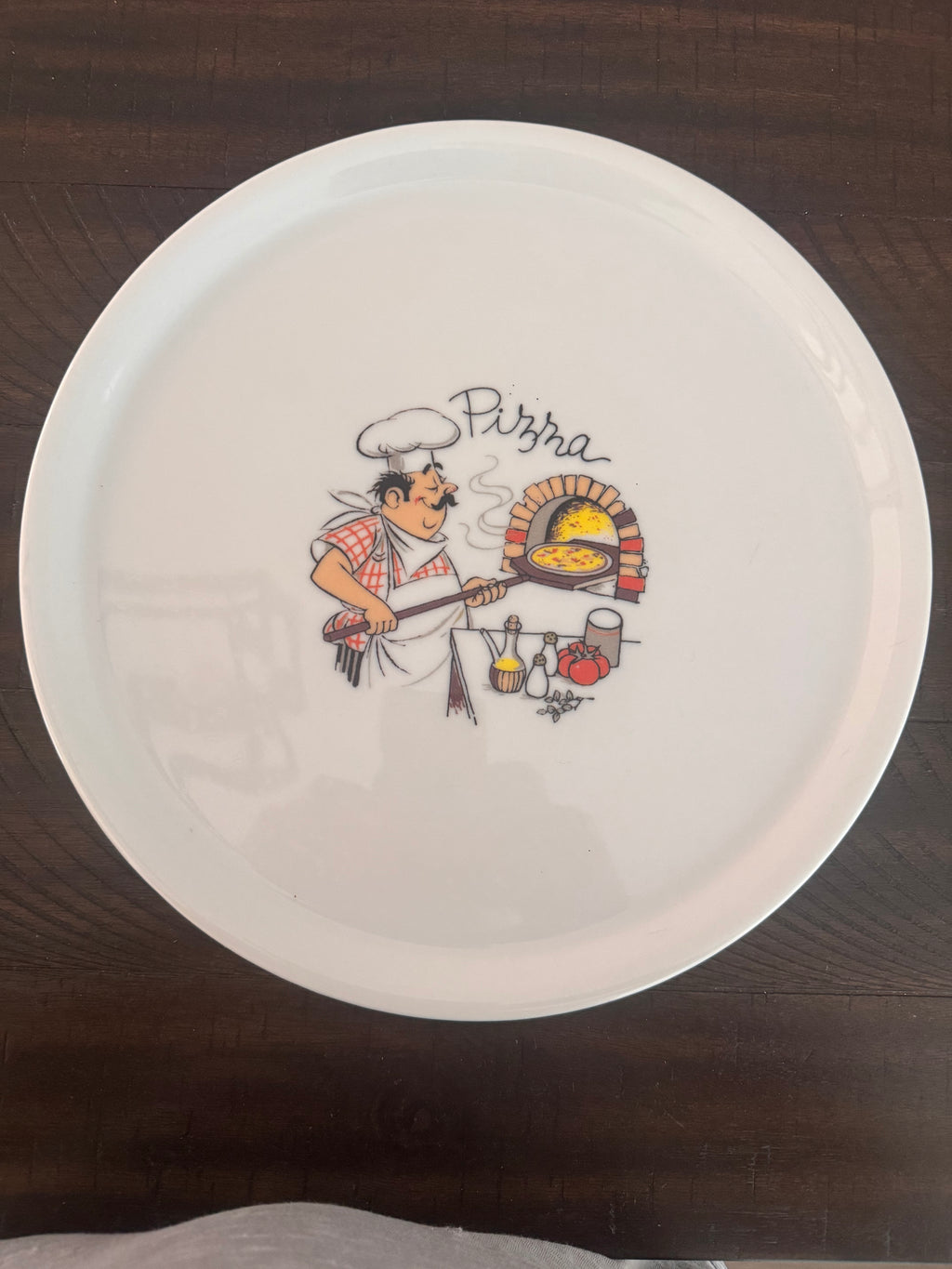 Italian pizza plate